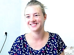 chaud plantureuse maman toying elle gros méchant chatte sur webcam