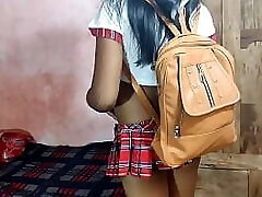 The gal who came from outside the village was fucked by the obedient Hindi voice