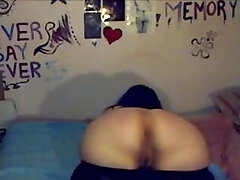 Gf masturbating and showing her ass - negrofloripa