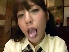 Cute japanese blowbang cum guzzling (rei mizuna)