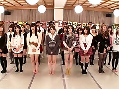 Saki Hatsuki, Maika, Arisu Suzuki, Yu Anzu in Devotee Thanksgiving BakoBako Bus Tour 2012 part 1.Two