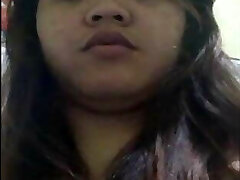 filipino chubby chick camsex in washroom bf -skpe-p1