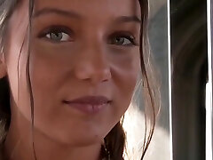 FOXY DI WITH ASIAN Man ON BUS