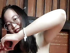 Asian girl showcase ass and pussy