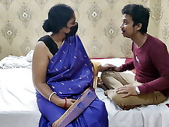 Indian Hot Step-mom Got Caught While Taking To Her Boyfriend By Stepson hard screw