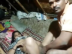 Telgue girl pussy and mounds showing