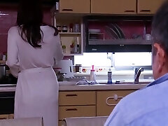 [nsps-641] A Certain Glamour Story Of A Reversed Married Couple A Young Guy Took Her As A Cheating - Ichijou Kimika And Kimika Ichijo