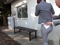 Extraordinaire vixen ready to have her pussy nailed