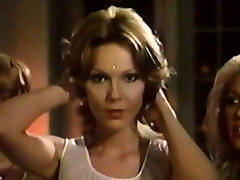 titty babes love humping