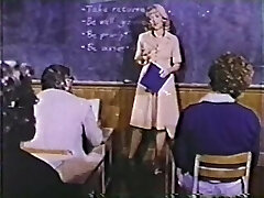 Peepshow Loops 319 70s and 80s - Sequence 3