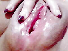 the delicious dulceivanka teaches us how to touch and enjoy her pink pussy