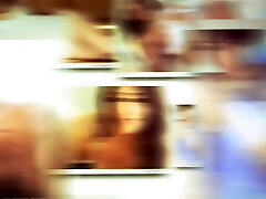 诱人的放养女王萨基苏杜粗糙的公鸡玩