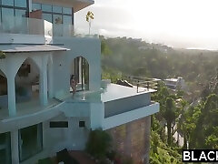 杰克Rippher和Alyssia肯特-弯曲的Alyssia不能抗拒她的Sils未婚妻英国广播公司13Min