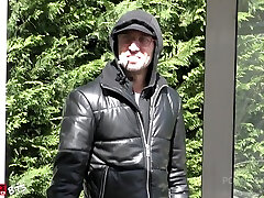 bts der szene: nasse heiße vollbusige betty frau von bauarbeitern durchgevögelt, pinkeln, dap, faust fick, 5 gegen 1, pinkeln trinken, rau, klaffen, geldautomat. - pissvideos