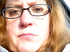 BBW Fucks Highlighter In Car