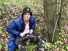 A stranger with a cocky guy fucks a cute twink, placing him doggy style against a tree until he cums - 376 A stranger with a cocky guy fucks a cute twink, placing him doggy style against a tree until he cums - 376