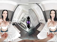 tmwvrbeautiful women pee slave - жасмин джейн - трет киску перед сексом