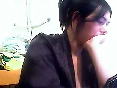 ugly preggo pigg in webcam