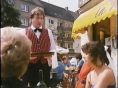 Die professora na biblioteca Pariserin 1984