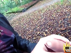 Real pulled granny gives outdoor head