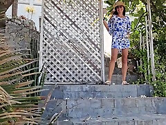 Open Pussy Public Pee N Butt Plug Flashing On Villa Stairs