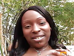 Busty ebony pounds her girlfriend tight pussy with a big chichi dbz outdoor