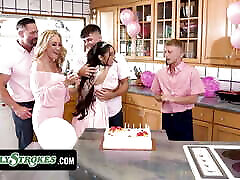 gangbang-tradition zum 18. geburtstag einreichung von mitgliedern trailer - familystrokes