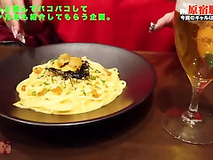 0005927 Hカップ 金髪 手マンなどが含まれている