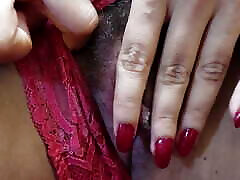 Hot Indian aunty pussy fingering orgasm