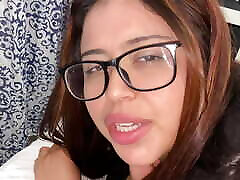 JOI IN SPANISH fuck me like a nina elle fucked by prisoner and cum inside!