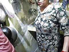 sexy smart housewife and kitchen cooking very sexy gand chudai