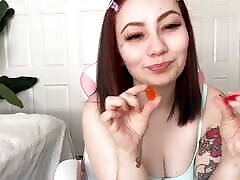 Gummy Vore Worship