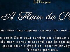 French Dirty Talk I touch myself everywhere for you