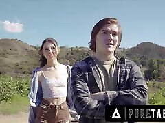 pure tabu verärgerte milf reagan foxx kümmert sich selbst um das diebespaar liz jordan & tyler cruise
