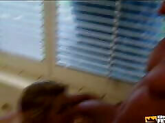 Hot blonde squirts in the bathroom while getting mecicanas con pepa lechosa deep by a muscular guy