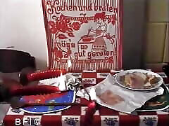 Red bottom area - 2 scenes in 1