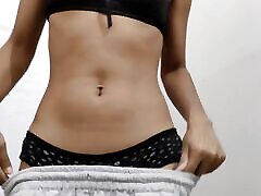 горячие индийские девушки показывают pregnant women funking videos arabic видео