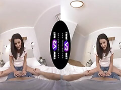 书失去了深口交-微小的蒂娜和蒂娜微小