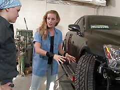 ariel stoman und daisy layne sind geile rothaarige muschi