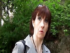 горячая француженка гильф съедает сперму после жесткого траха в пизду