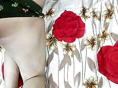 Desi indian bhabhi pussy orgasm in hindi audio