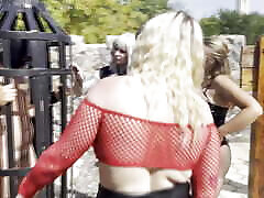 Ass sniffing adoration on the medieval cannon