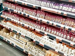 прогулка с девушкой и домашний секс у нее дома