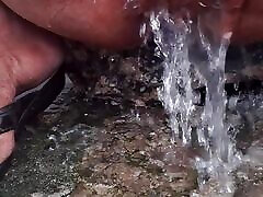 Coimbatore 4tube my friend mom aunty urine pissing urine passing
