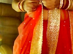 Hot Indian Big Boobs Girl Nude Show.