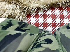 жена сняла на видео, как она дрочит на своего любовника, пока мужа нет дома. грязные разговоры по-русски домашнее