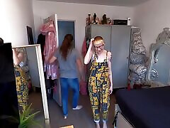 Multiple lesbian eating hardcore Desperate Bareback Slut for Daddy
