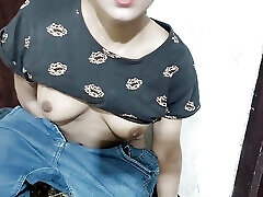 Bhabhi ko dwai khila kar jabar dasti pela