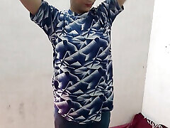 New dress dilwa kar dog kuta real sister ko pela