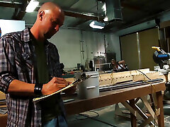 Avy Scott Spreads Her Legs in the Warehouse and Gets Fucked Till He Blows on Her Chest